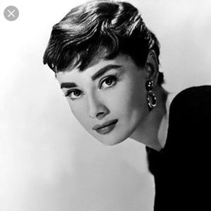 Meet your Posher, Sissi